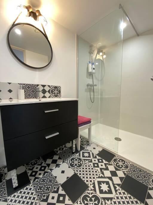 Appart 2 Pieces 35M2,Centre Ville, Parking Gratuit Bourges Bagian luar foto