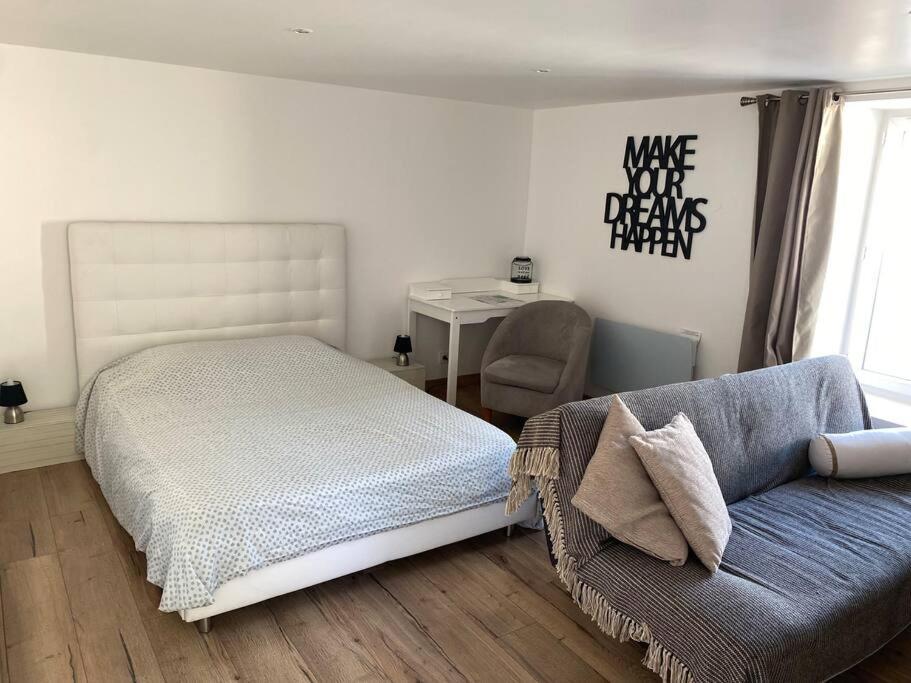 Appart 2 Pieces 35M2,Centre Ville, Parking Gratuit Bourges Bagian luar foto